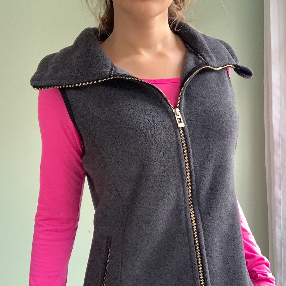 Calvin Klein Quick Dry Fitted Performance Zip Vest - image 4